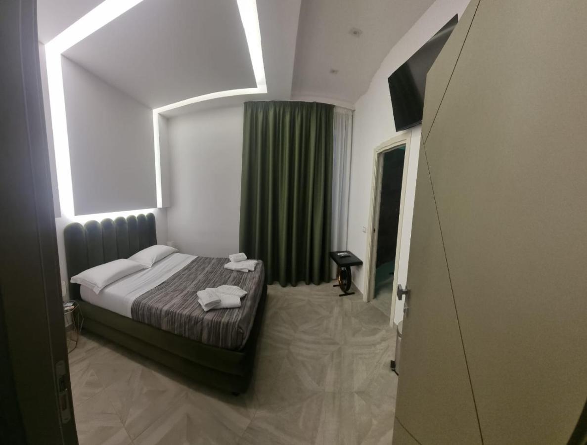 Twin Towers Naples Luxury Bed & Breakfast Bagian luar foto