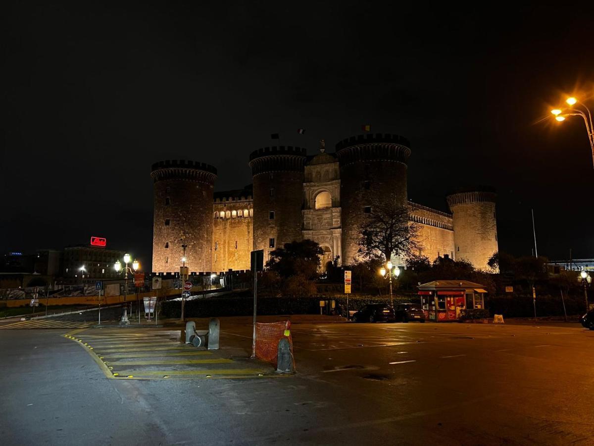 Twin Towers Naples Luxury Bed & Breakfast Bagian luar foto