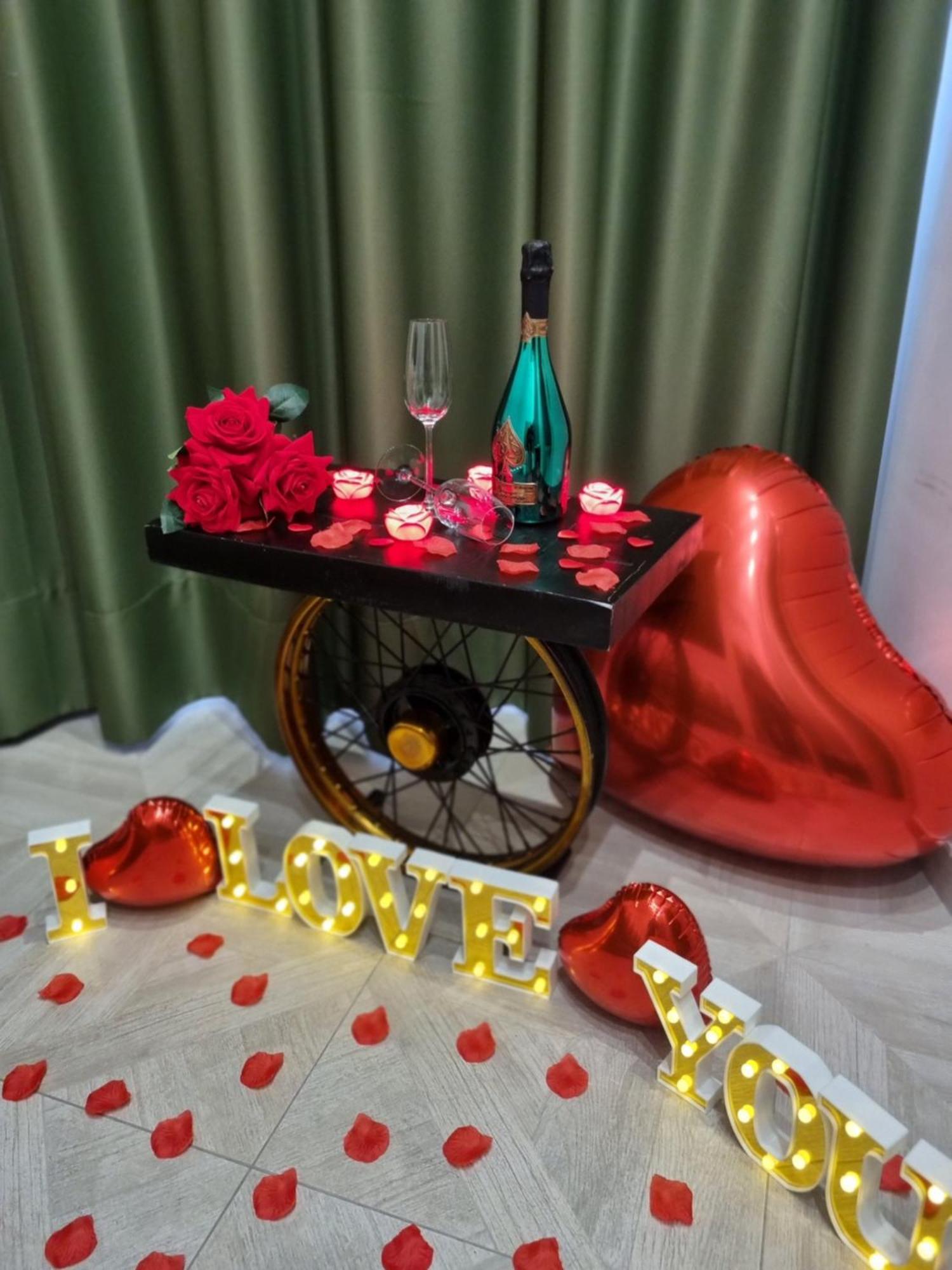 Twin Towers Naples Luxury Bed & Breakfast Bagian luar foto